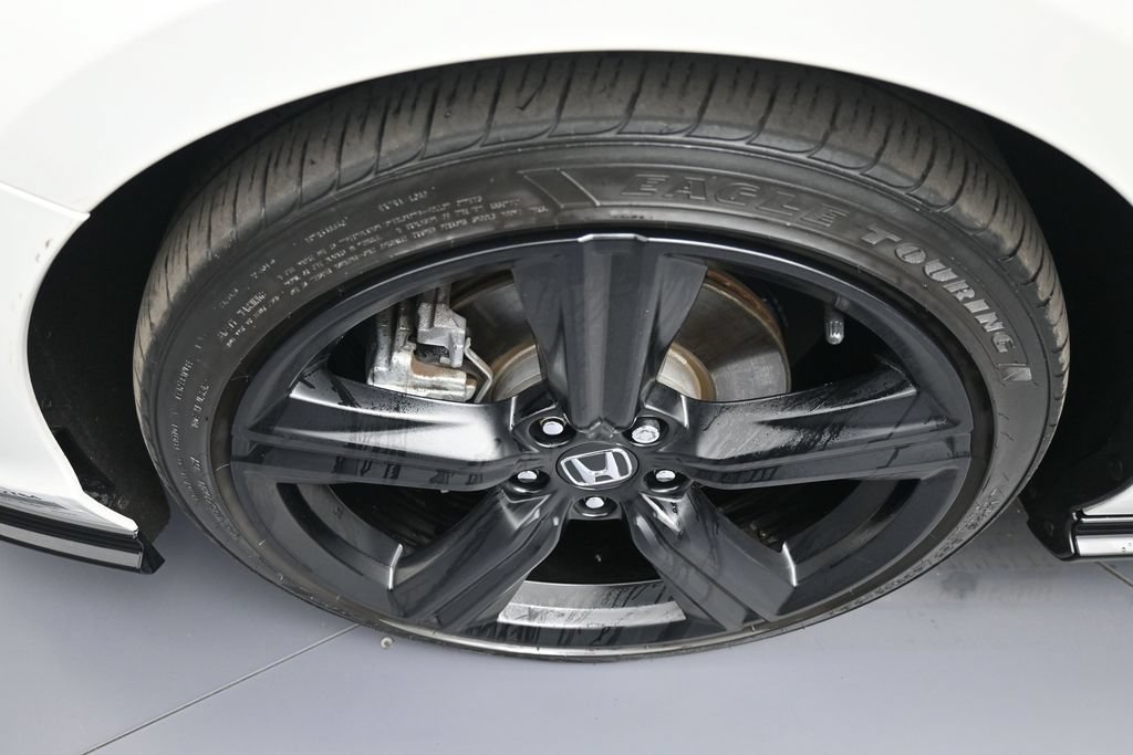 Used 2024 Honda Accord Sport image 14