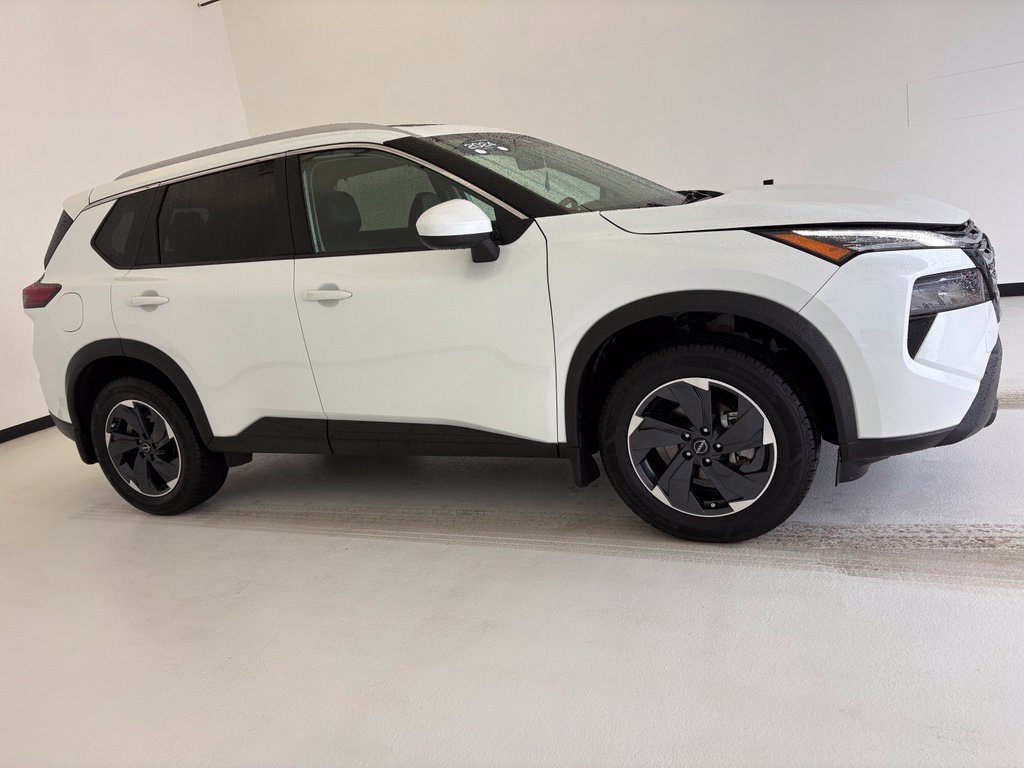 Used 2024 Nissan Rogue SV w/ SV Premium Package