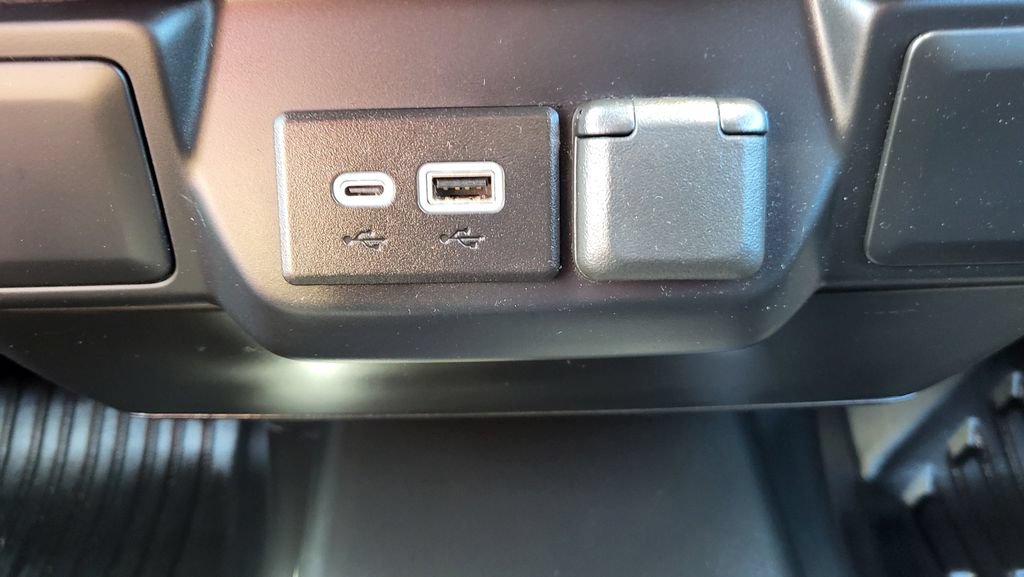 Used 2023 GMC Sierra 1500 Pro AWD/4WD image 33