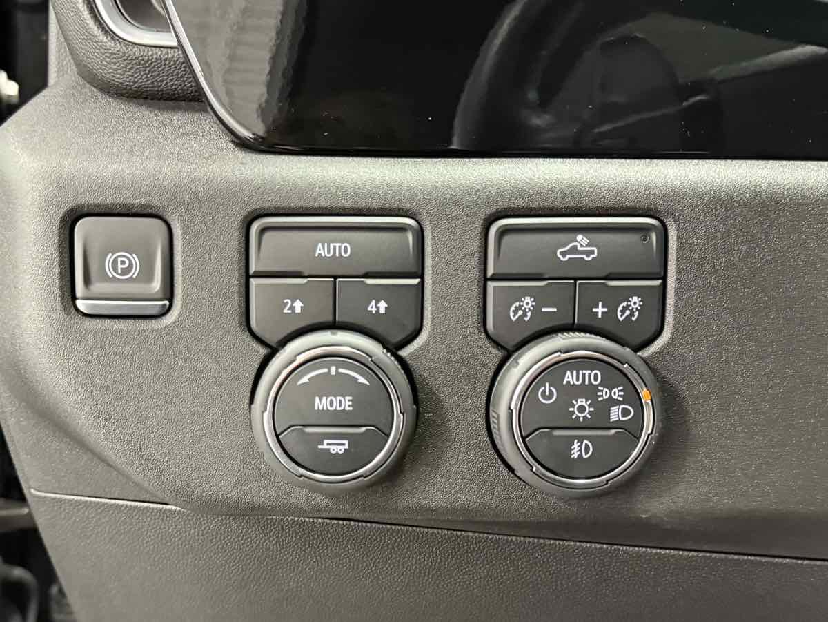 Used 2024 Chevrolet Silverado 1500 RST w/ Convenience Package II image 23