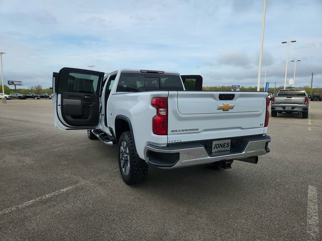 Used 2023 Chevrolet Silverado 2500 LT image 15