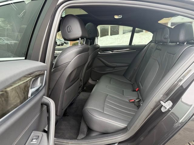 Used 2022 BMW 530i xDrive w/ Convenience Package image 29