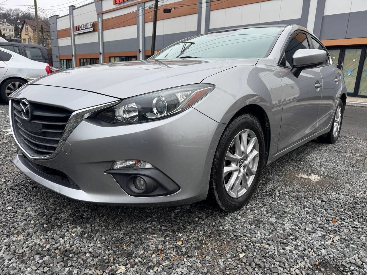 Used 2015 MAZDA MAZDA3 i Touring w/ Technology Package image 1
