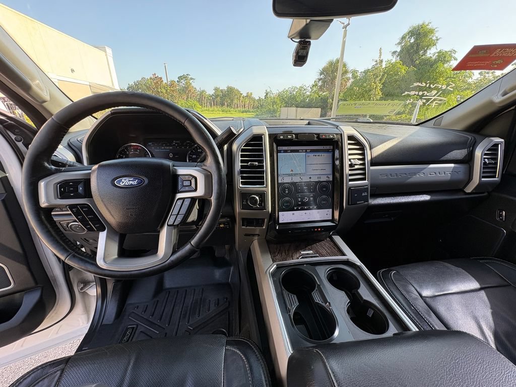Used 2017 Ford F250 Lariat w/ Lariat Ultimate Package AWD/4WD image 8