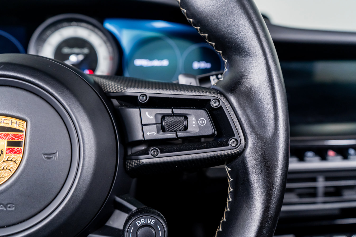 Used 2021 Porsche 911 Turbo S image 32