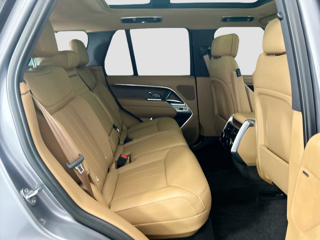 Used 2023 Land Rover Range Rover SE AWD/4WD image 22