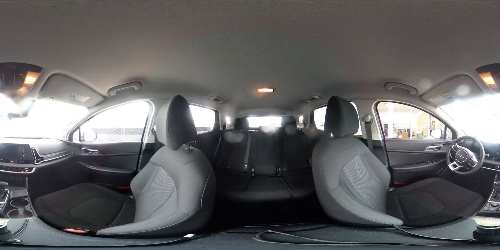 Used 2025 Kia Sportage LX image 42