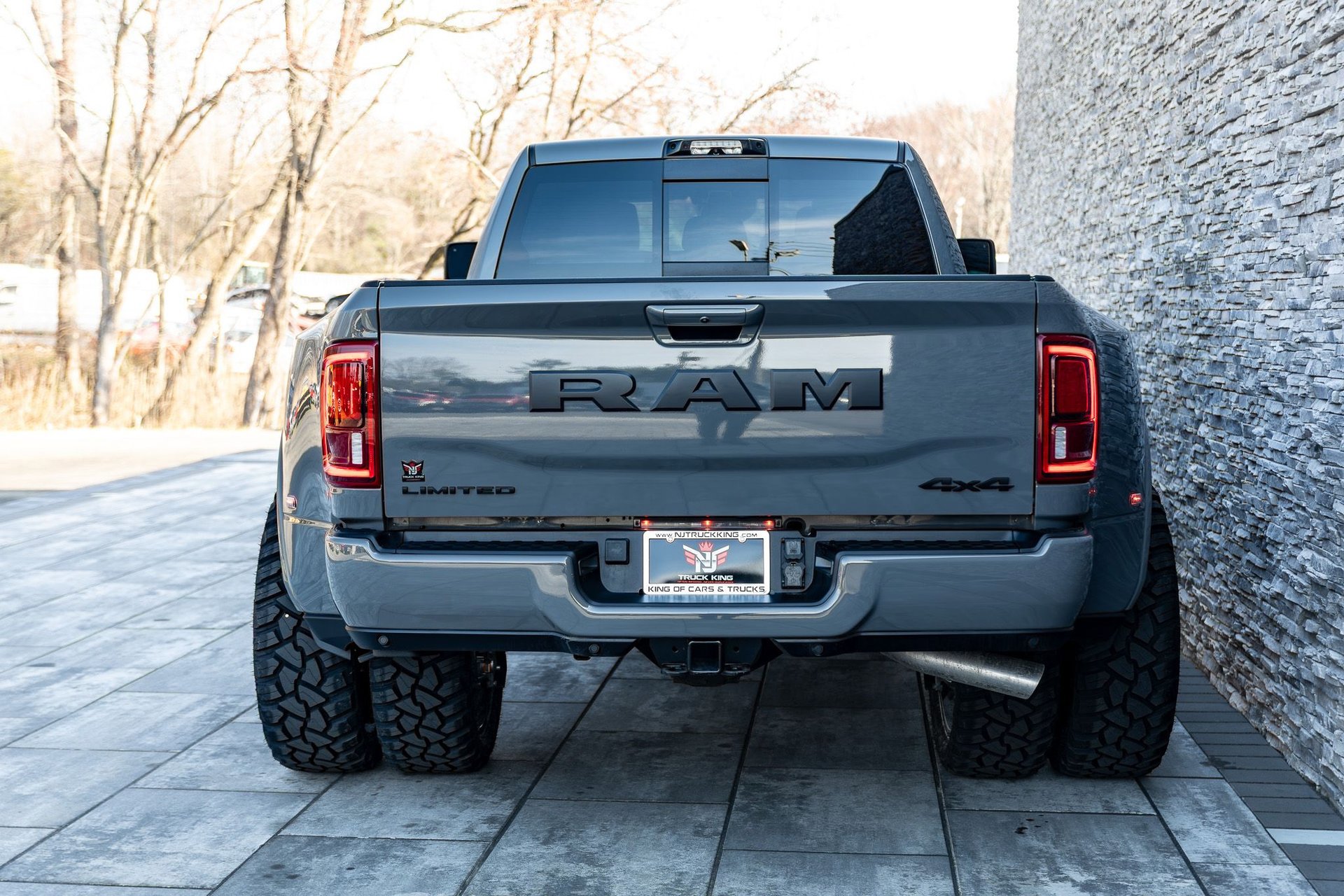 Used 2026 RAM 3500 Limited image 11