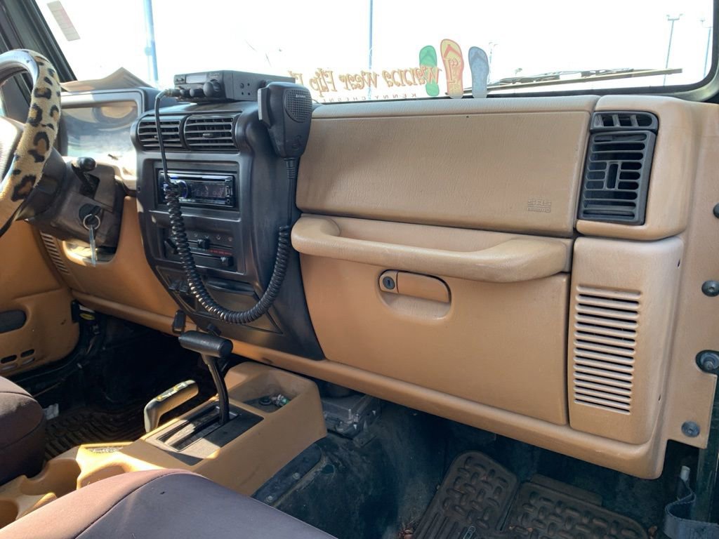 Used 1997 Jeep Wrangler Sahara AWD/4WD image 15