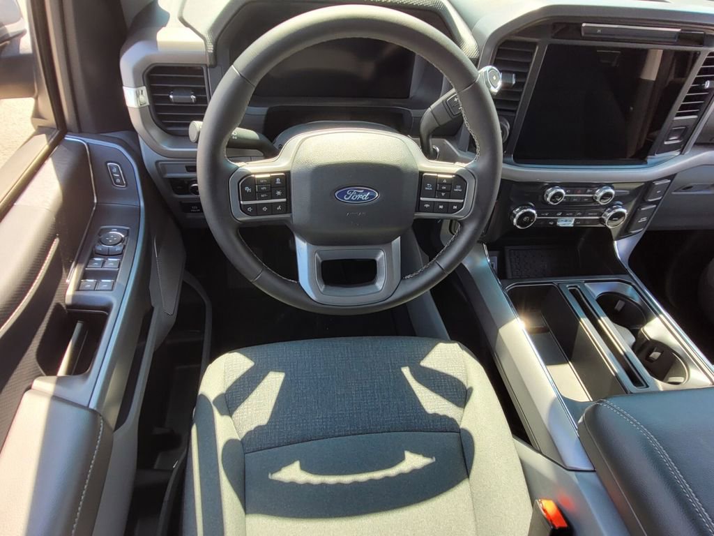 New 2025 Ford F150 XLT w/ Equipment Group 303A High AWD/4WD image 9