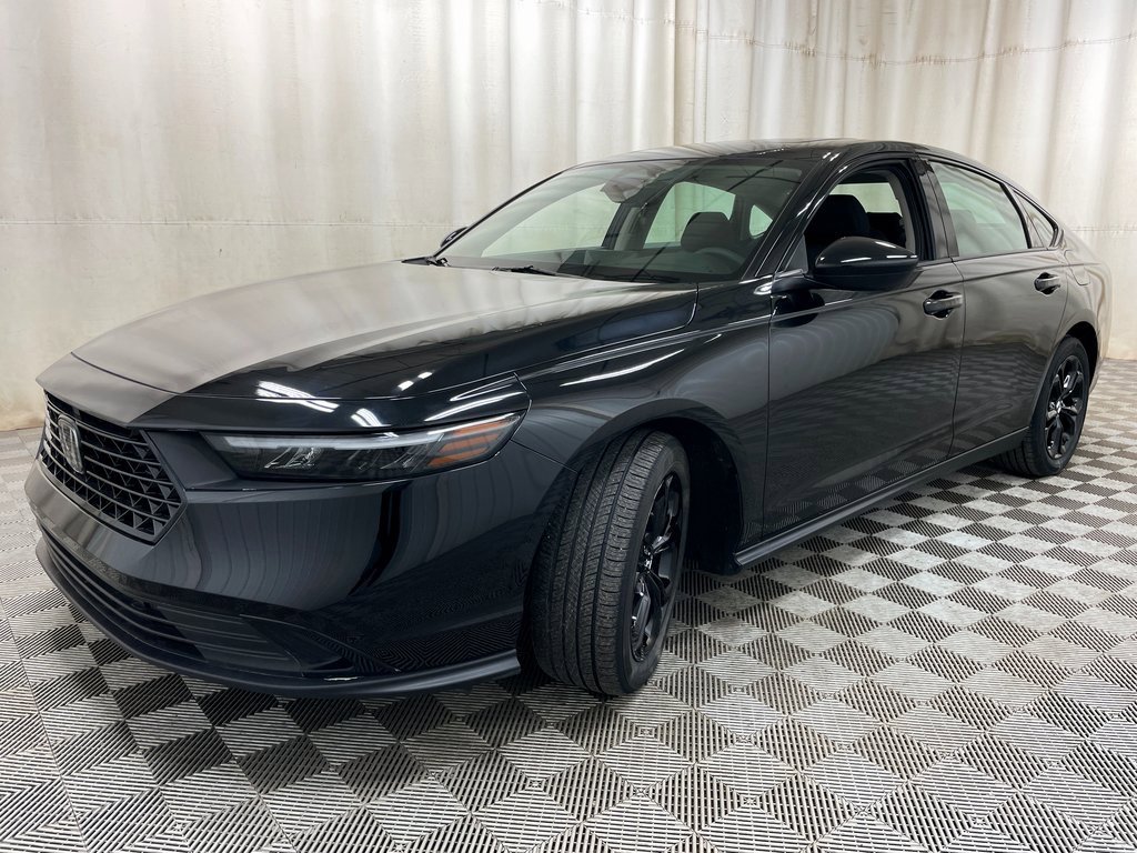 Used 2025 Honda Accord SE image 12