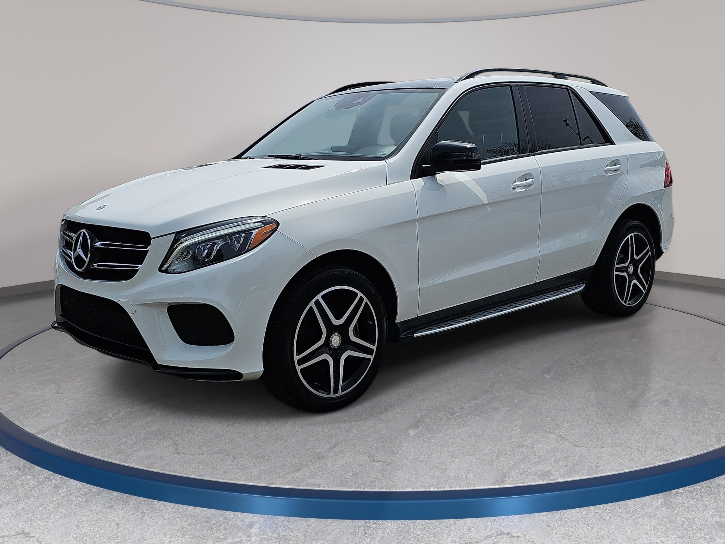 Used 2017 Mercedes-Benz GLE 350 4MATIC image 1
