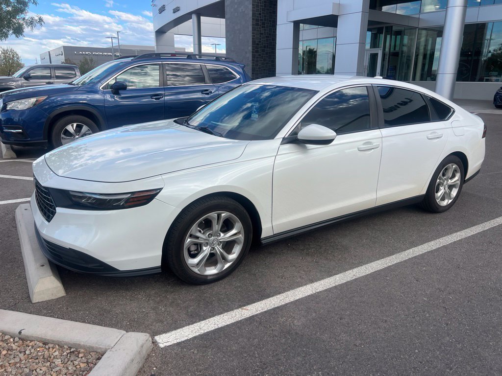 Used 2023 Honda Accord LX image 31