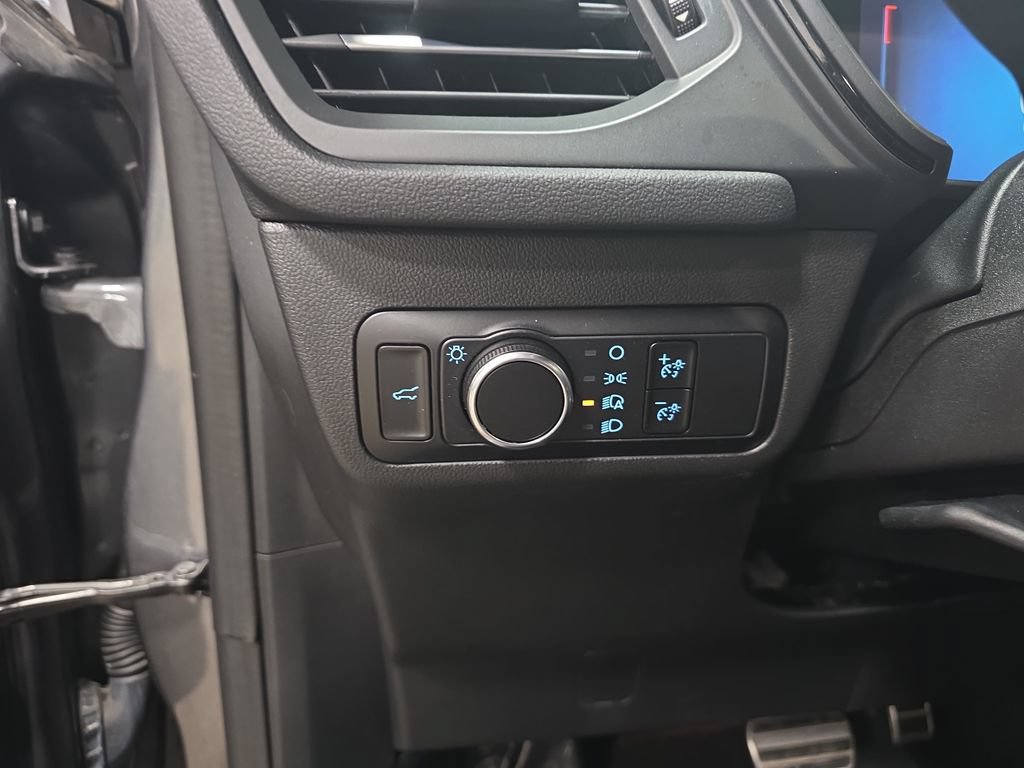 Used 2023 Ford Escape ST-Line FWD image 24