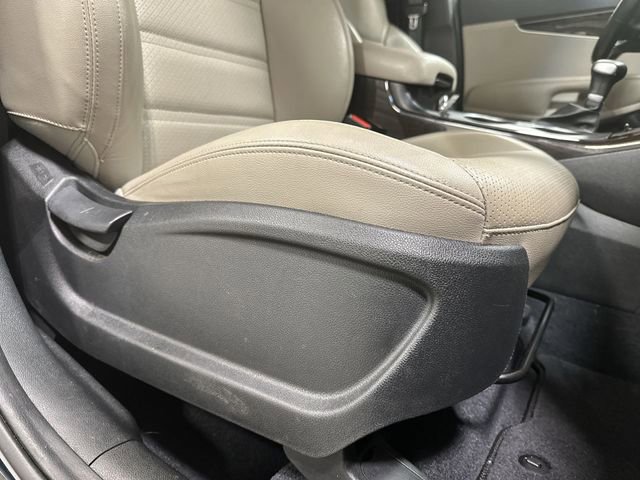 Used 2020 Kia Sorento EX image 32