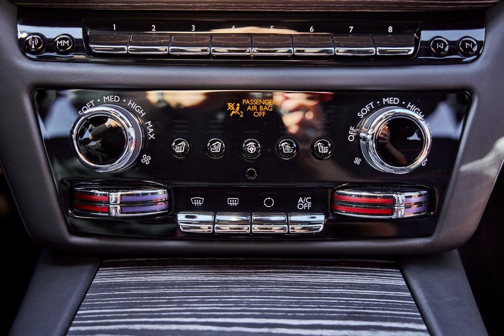 Used 2023 Rolls-Royce Ghost AWD/4WD image 73