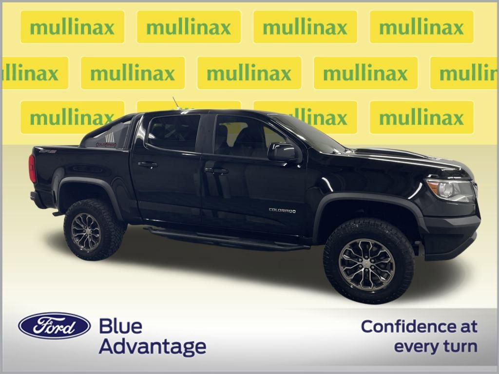 Used 2018 Chevrolet Colorado ZR2 w/ LPO, Door Decal Package image 2