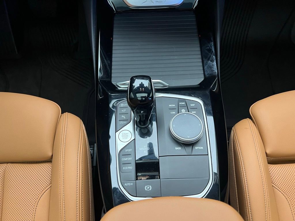 Certified 2024 BMW X3 sDrive30i w/ Convenience Package image 11
