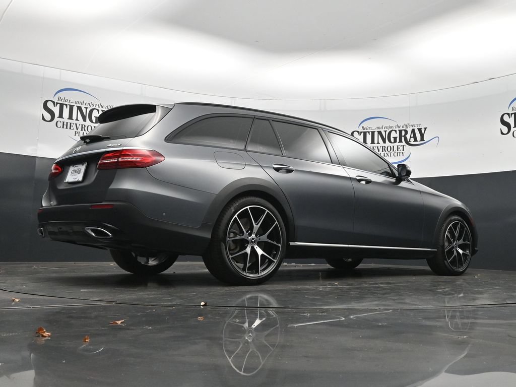Used 2022 Mercedes-Benz E 450 4MATIC All-Terrain Wagon image 32