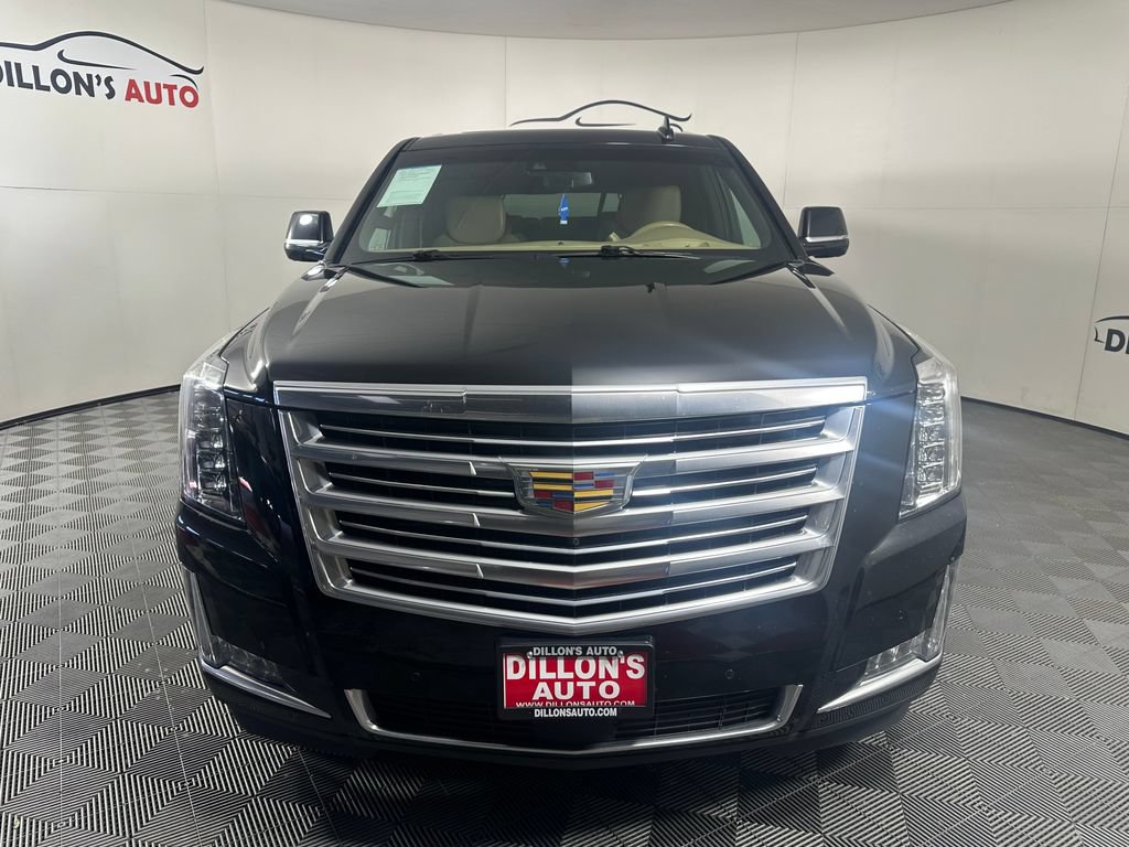 Used 2018 Cadillac Escalade ESV Platinum AWD/4WD image 13