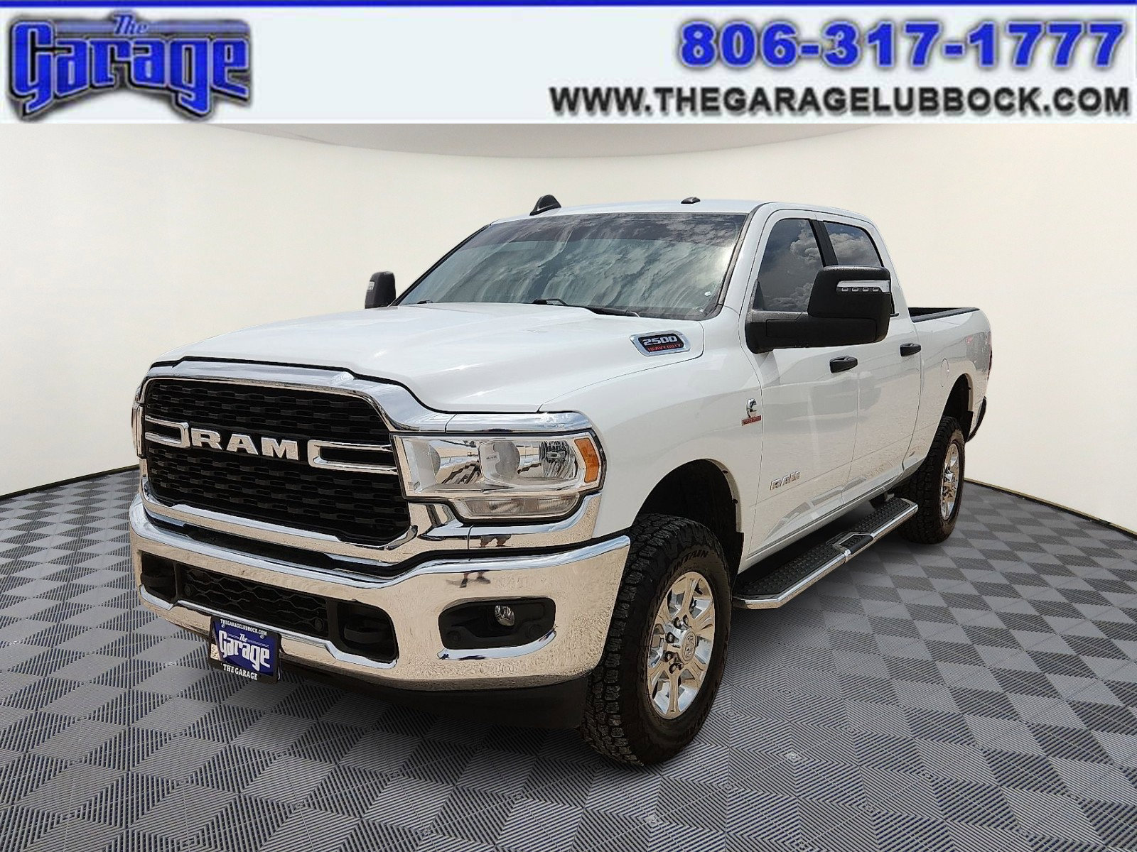 Used 2024 RAM 2500 Big Horn w/ Off Road Package image 1