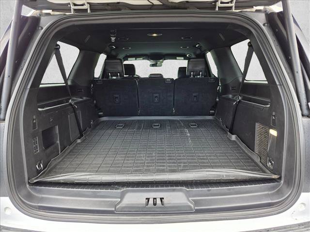 Used 2018 Ford Expedition Max Limited RWD image 7