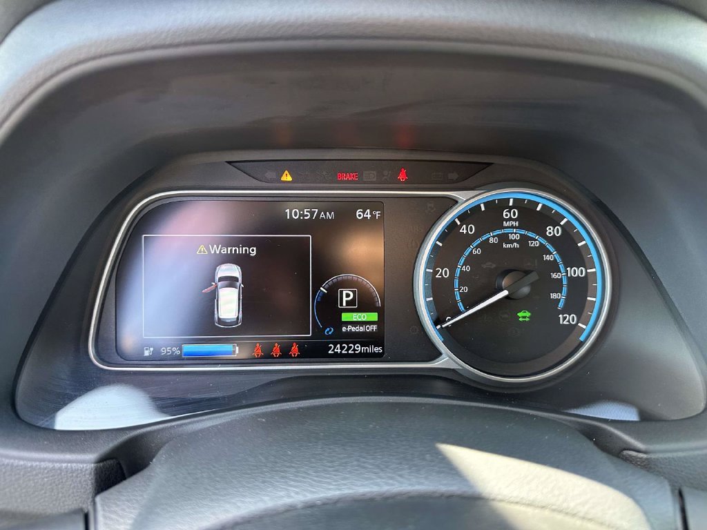 Certified 2023 Nissan Leaf S FWD image 27