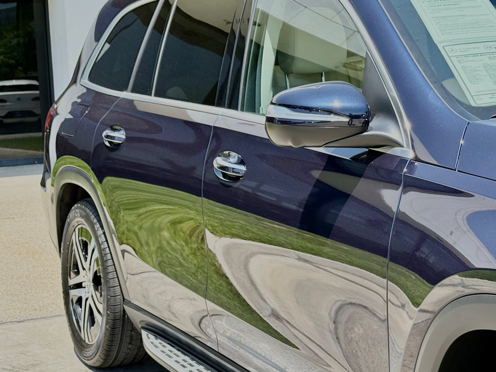 Used 2022 Mercedes-Benz GLS 450 4MATIC image 9