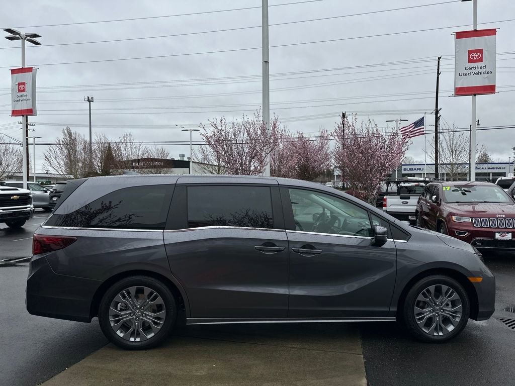 Used 2026 Honda Odyssey Touring image 6
