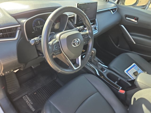 Used 2023 Toyota Corolla Cross XLE AWD/4WD image 16