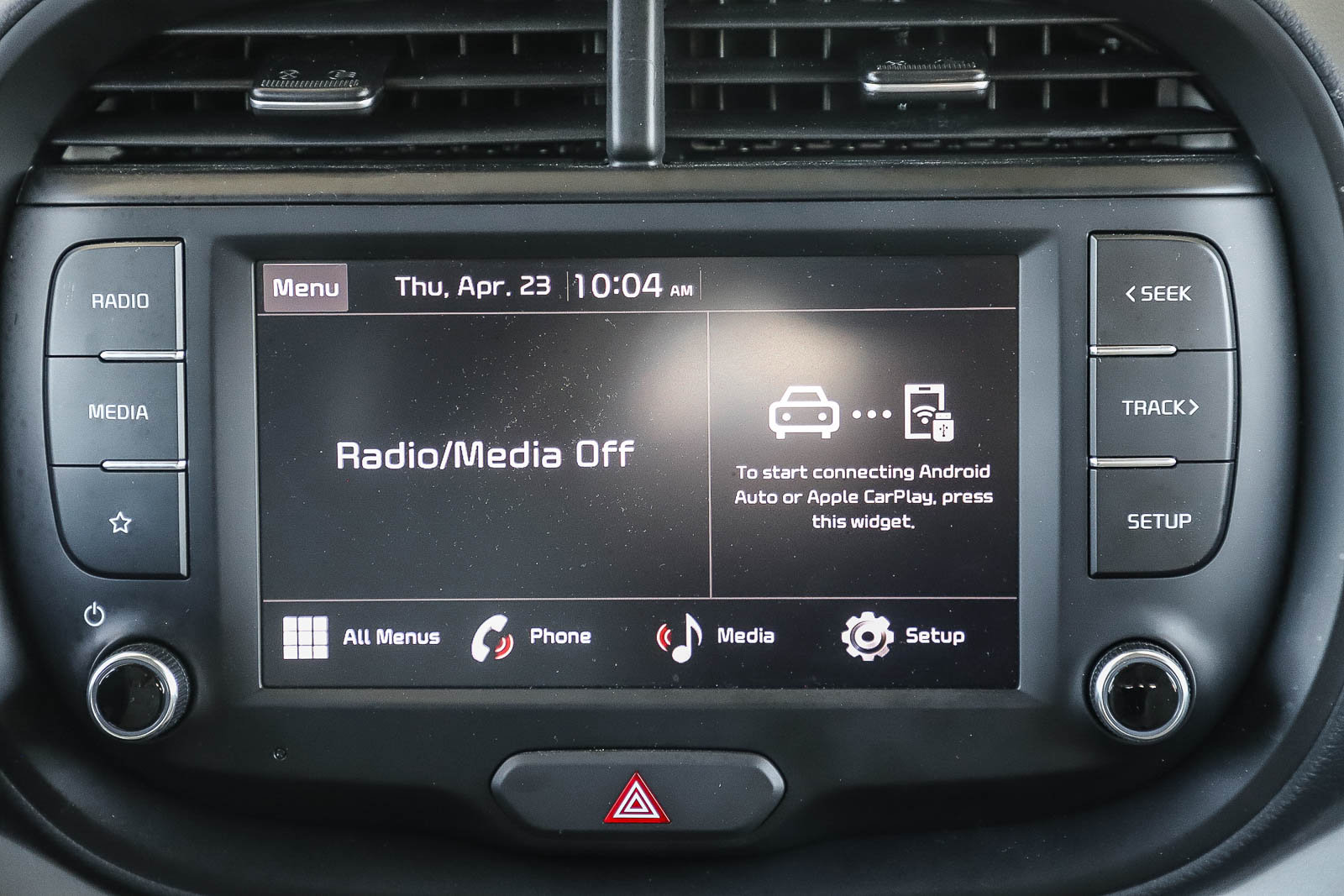 Used 2025 Kia Soul LX FWD image 17