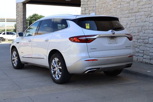 Used 2019 Buick Enclave Avenir w/ Avenir Technology Package FWD image 3