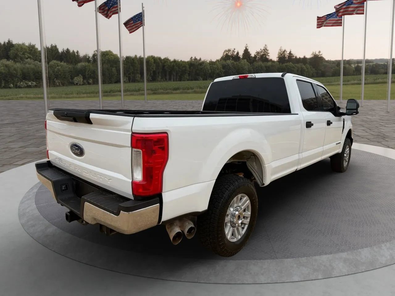 Used 2018 Ford F250 XLT w/ FX4 Off-Road Package image 9