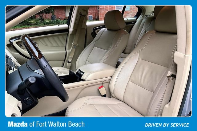Used 2018 Ford Taurus Limited FWD image 18