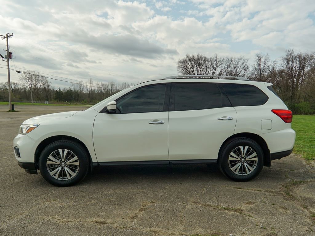 Used 2019 Nissan Pathfinder SL image 5