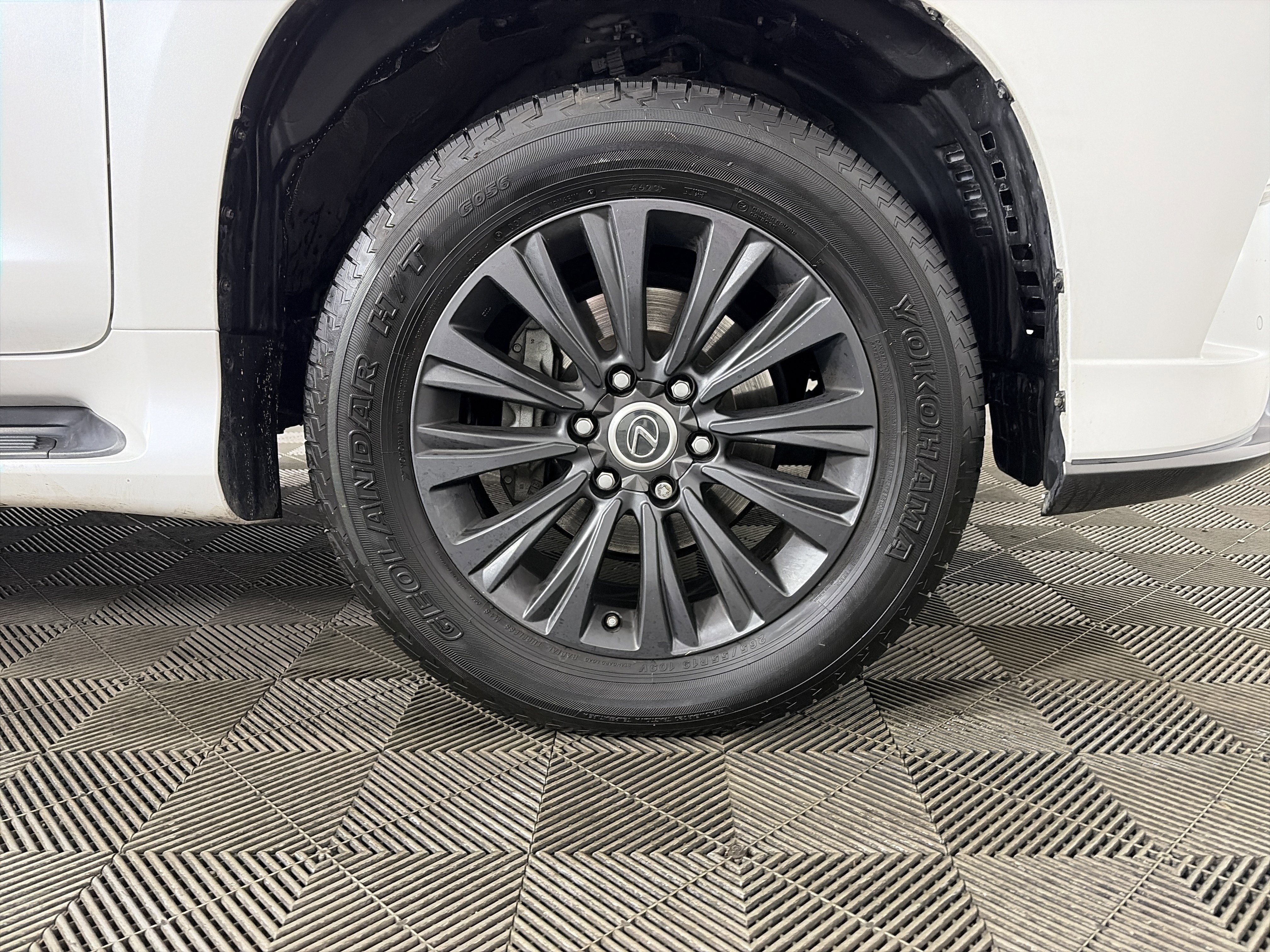 Used 2021 Lexus GX 460 Luxury w/ Sport Design Package image 46