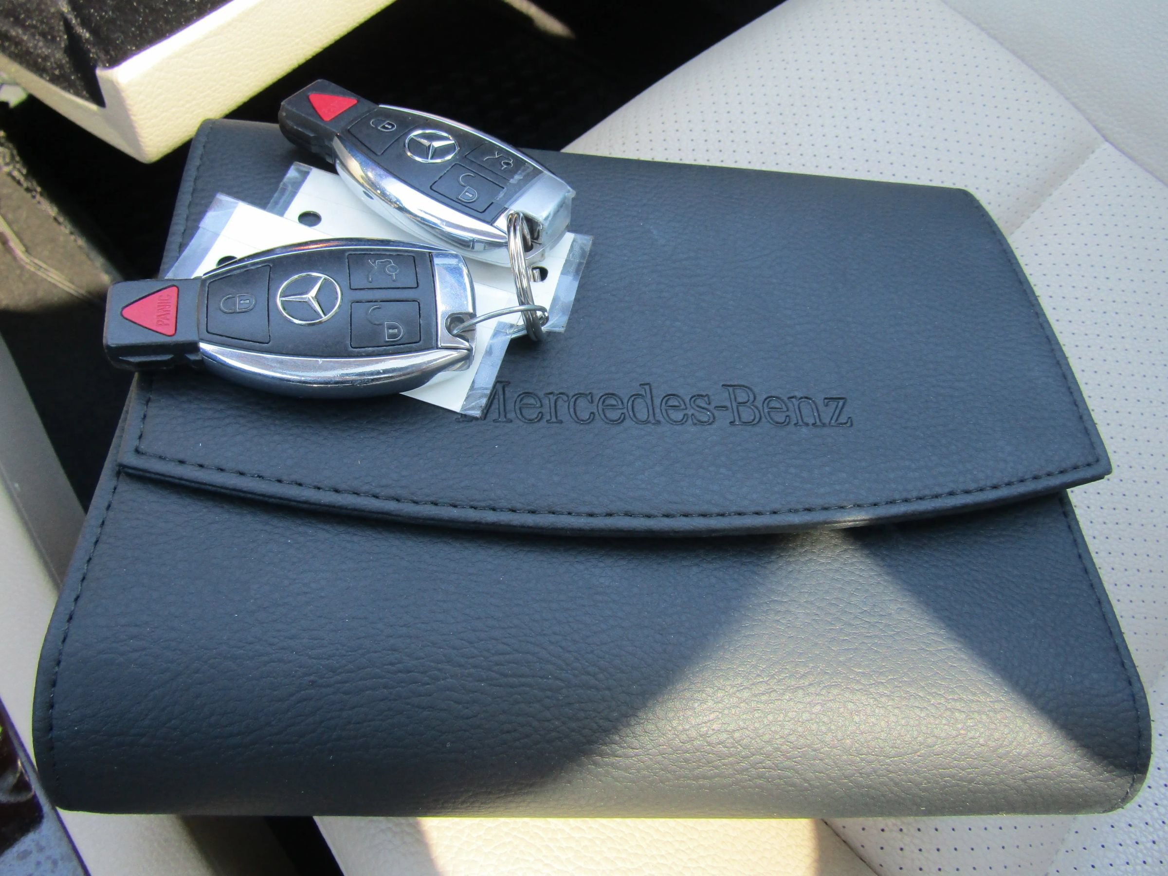 Used 2014 Mercedes-Benz GLK 250 BlueTEC 4MATIC image 26