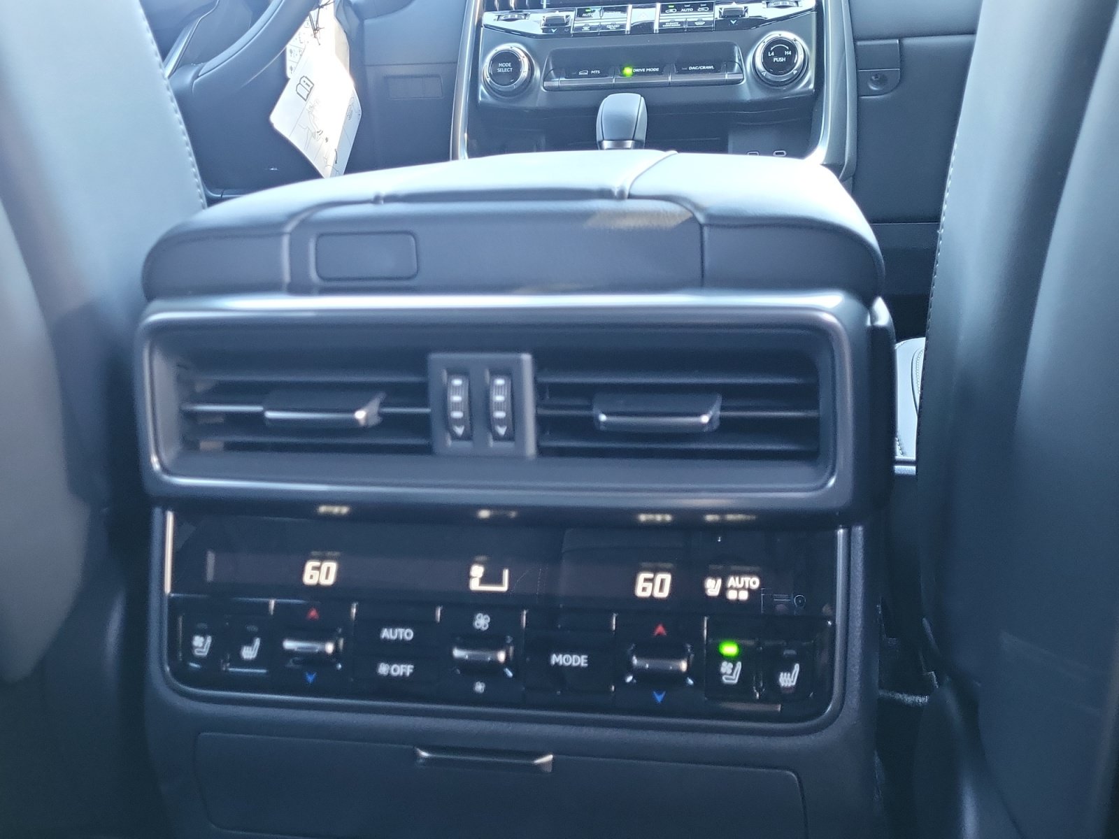 New 2026 Lexus LX 700h Luxury w/ Appearance Package AWD/4WD image 30