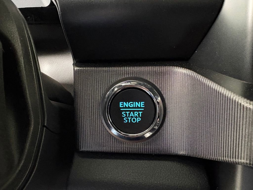 Certified 2025 Ford F350 Platinum image 22