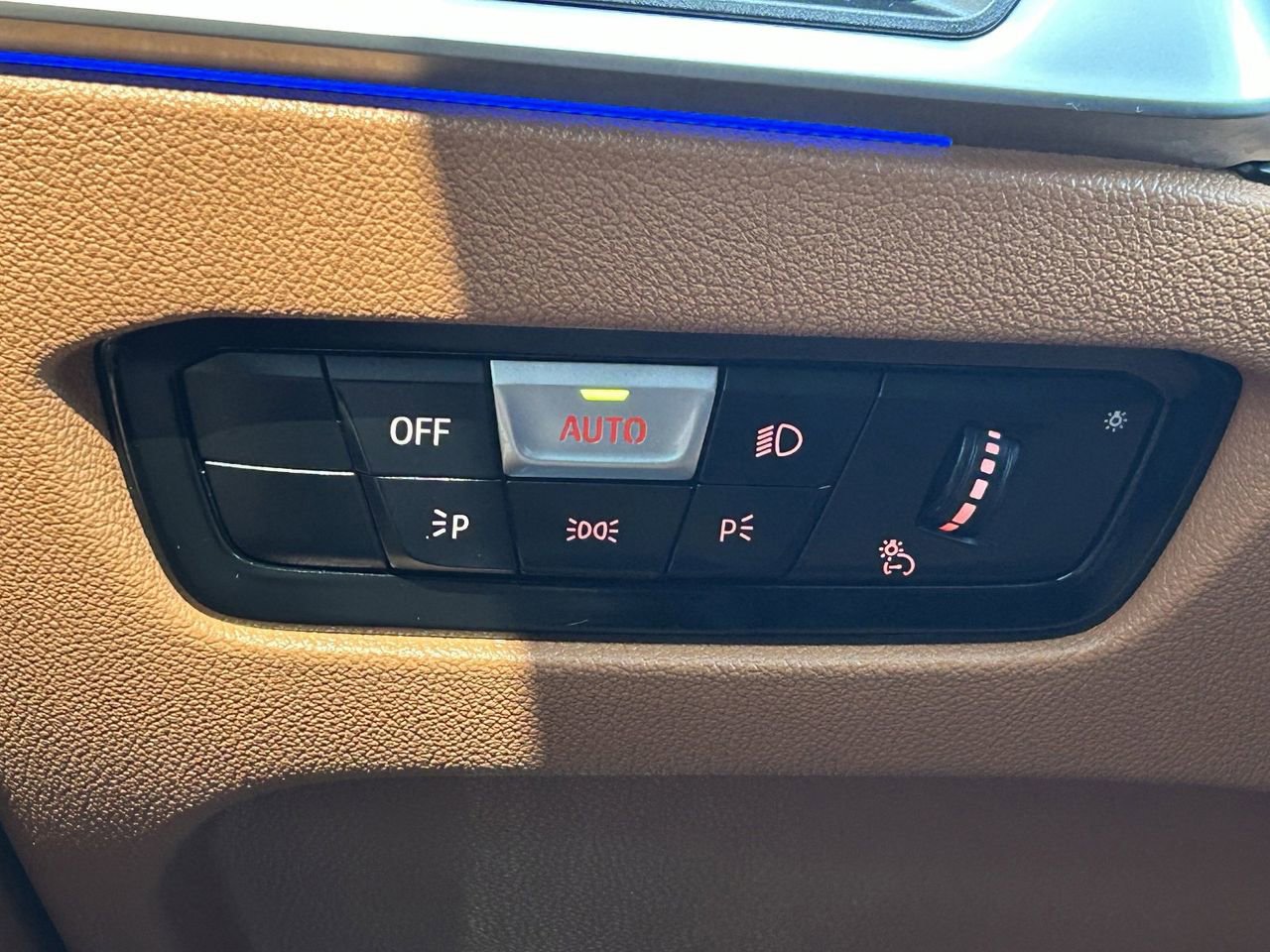 Used 2023 BMW 430i Coupe w/ Premium Package RWD image 32