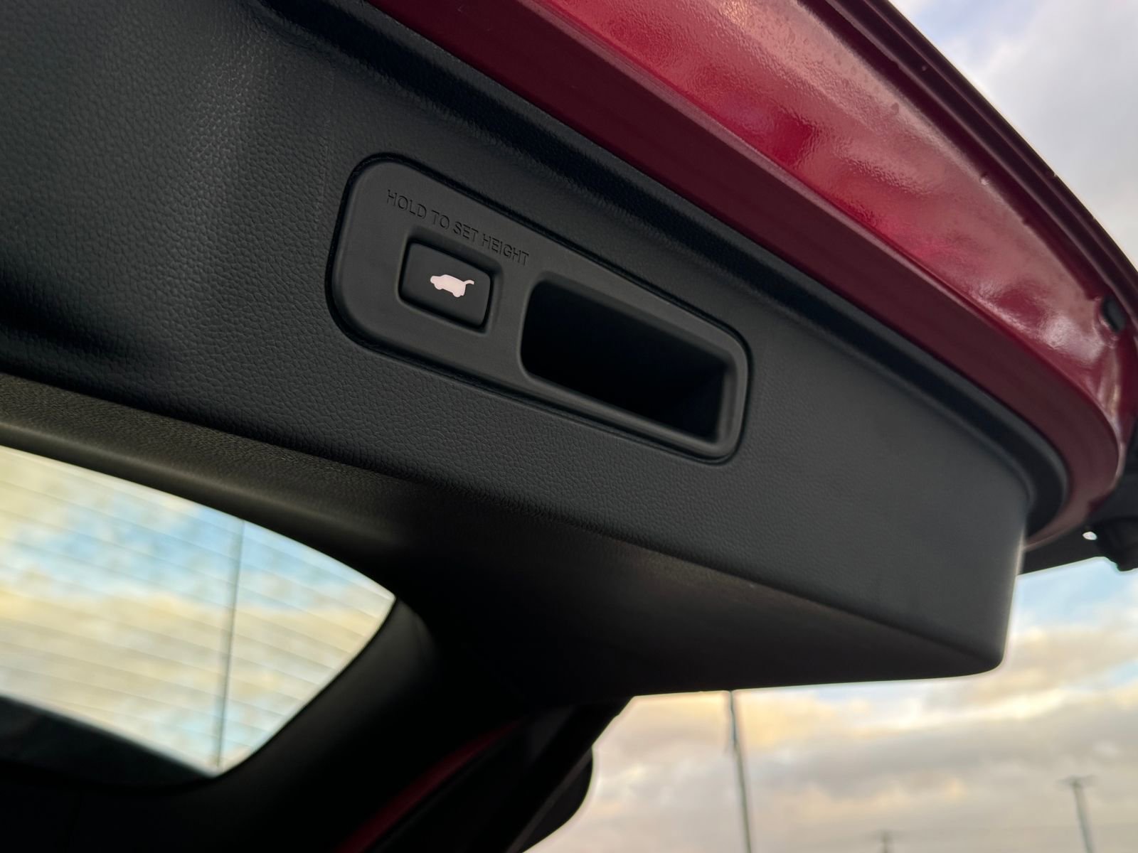 Certified 2025 Honda Pilot Black Edition image 32