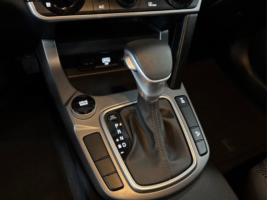 Used 2023 Kia Seltos LX image 31