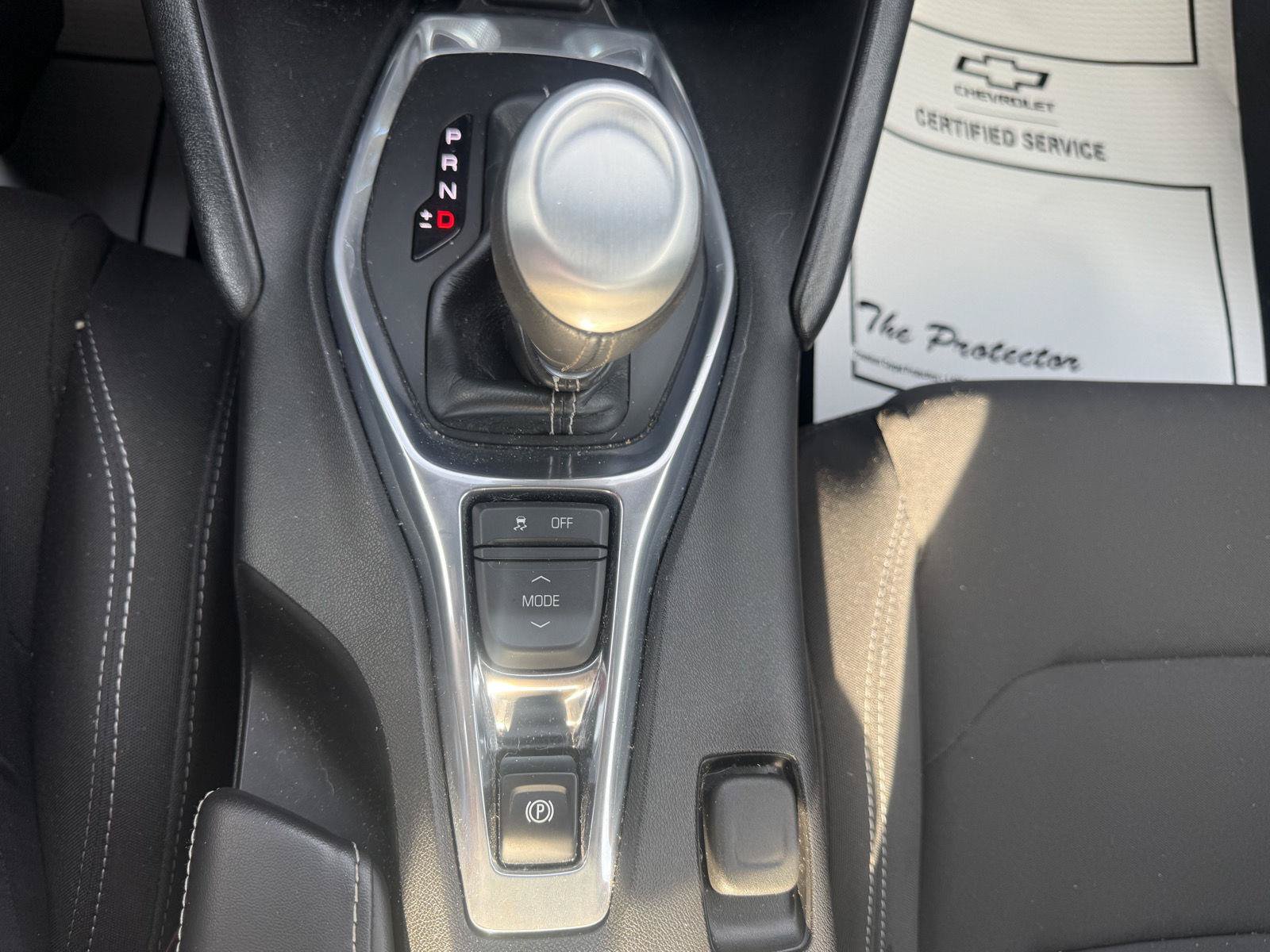 Used 2017 Chevrolet Camaro LT RWD image 17