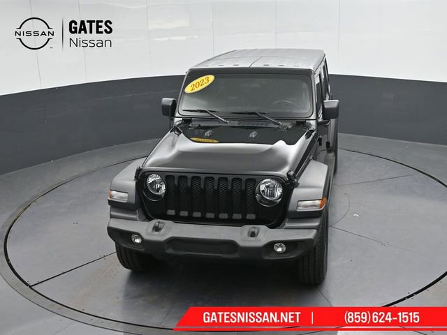 Used 2023 Jeep Wrangler Sport image 44