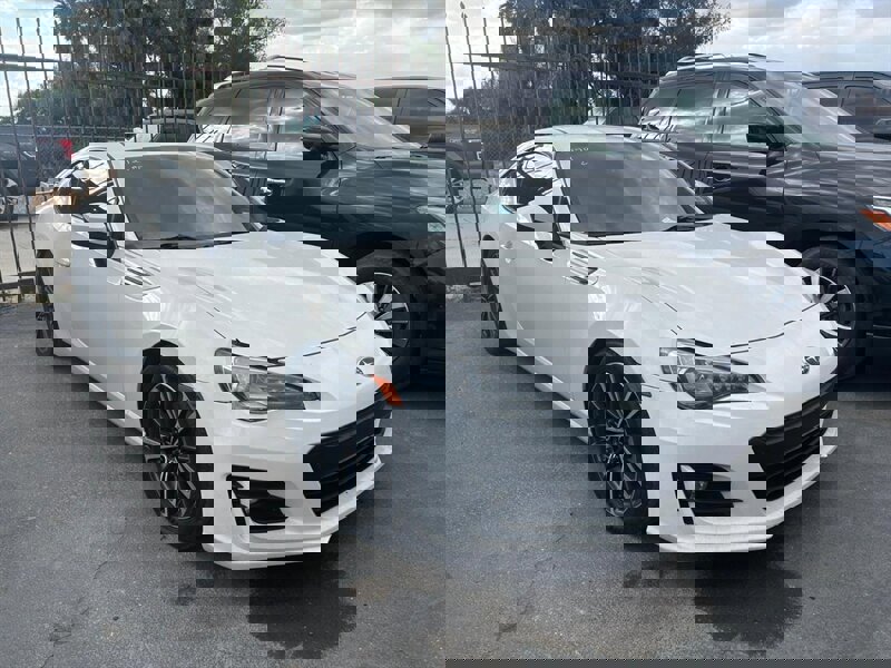 Used 2018 Subaru BRZ Limited w/ Popular Package #2 image 2