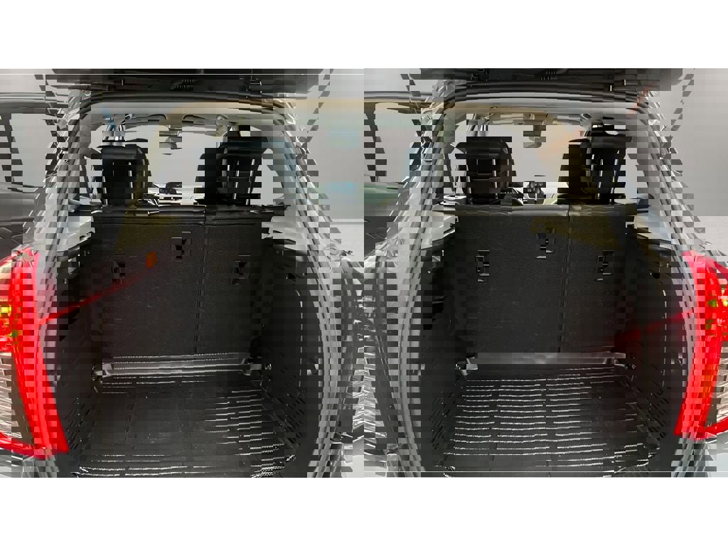 Used 2016 Buick Encore AWD image 19