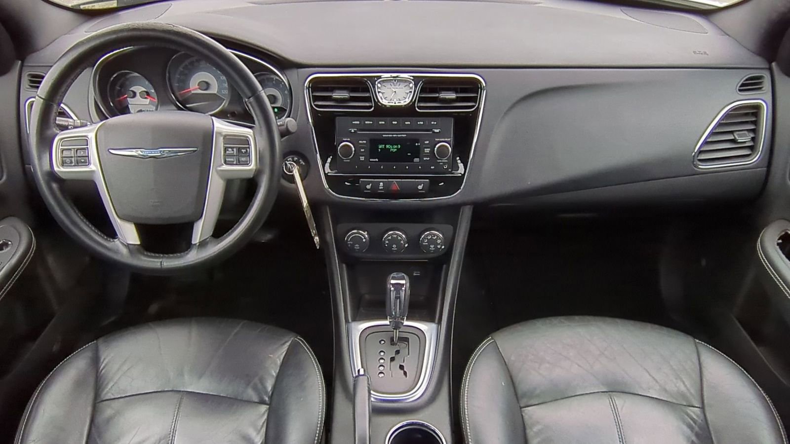 Used 2013 Chrysler 200 Limited image 15
