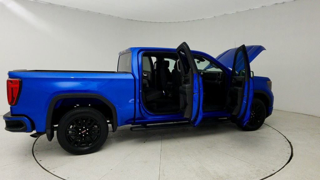 Used 2023 GMC Sierra 1500 Elevation w/ LPO, Elevation Black Package RWD image 13