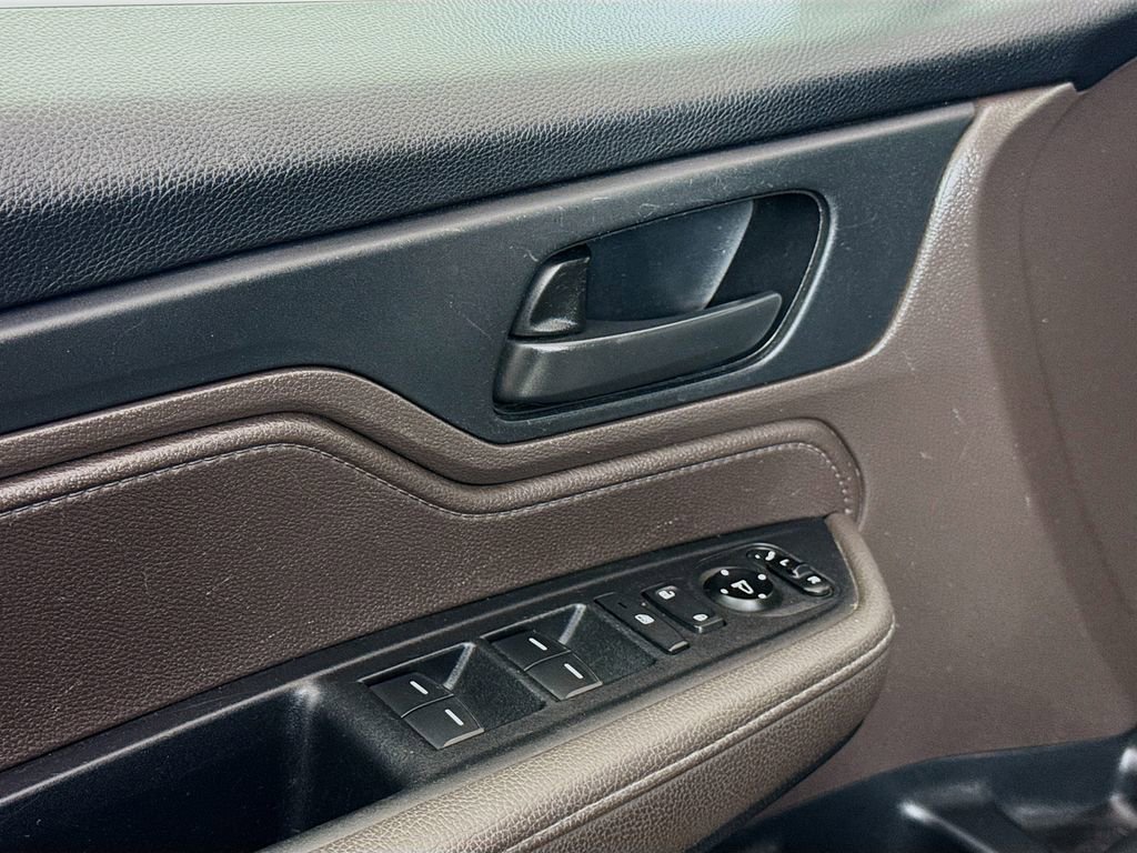 Used 2019 Honda Odyssey EX image 18