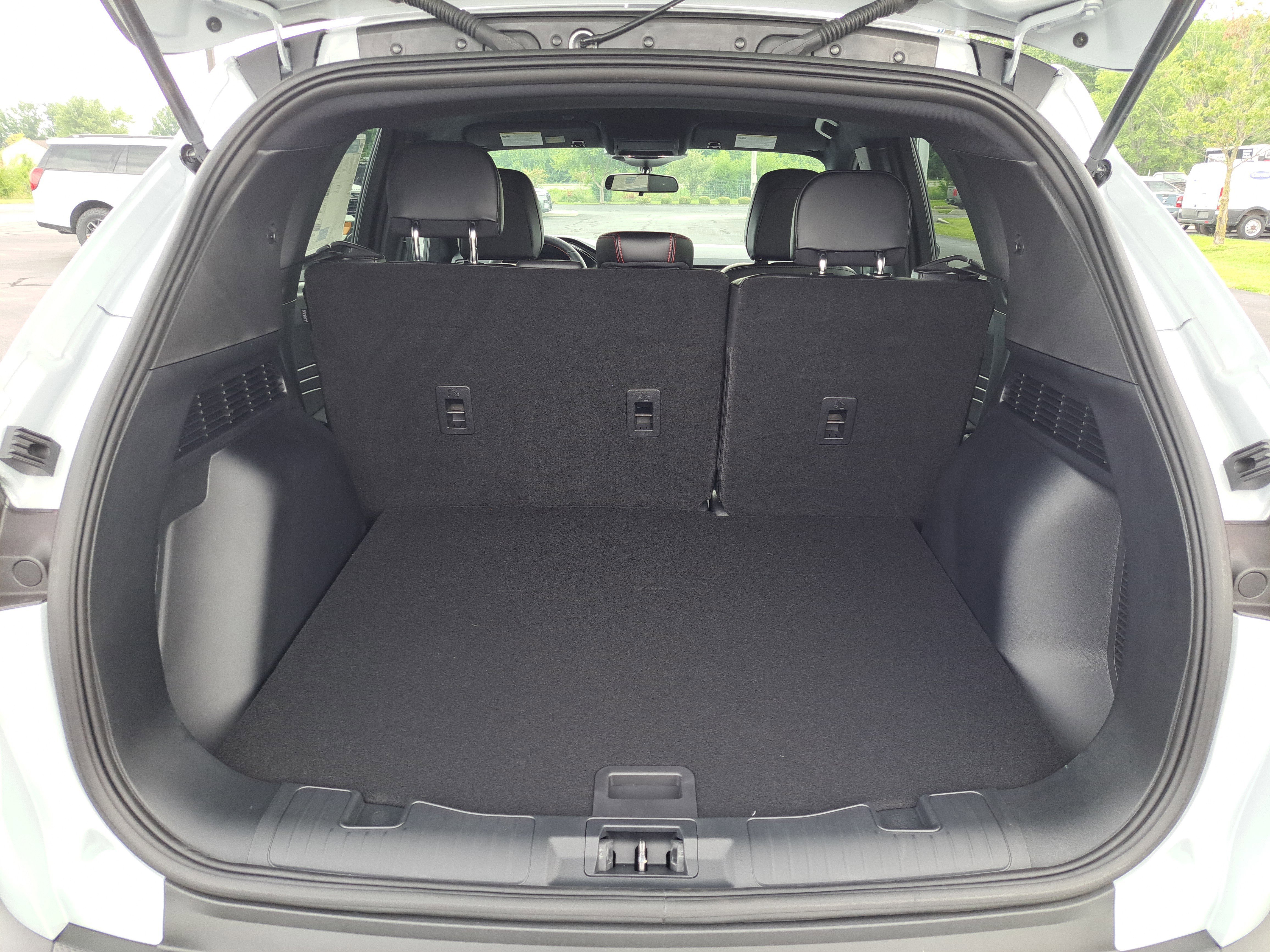 New 2025 Ford Escape ST-Line image 10